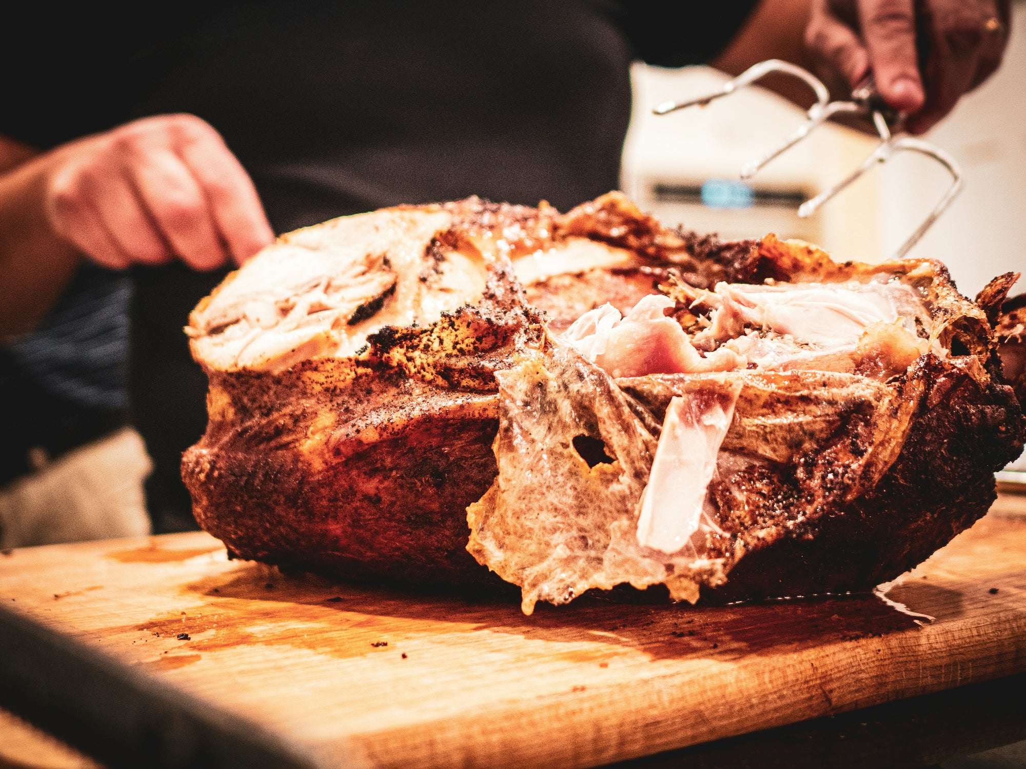 Smoked vs Roasted Turkey: Which is Better, Smoked or Roasted Honey Baked Turkey?